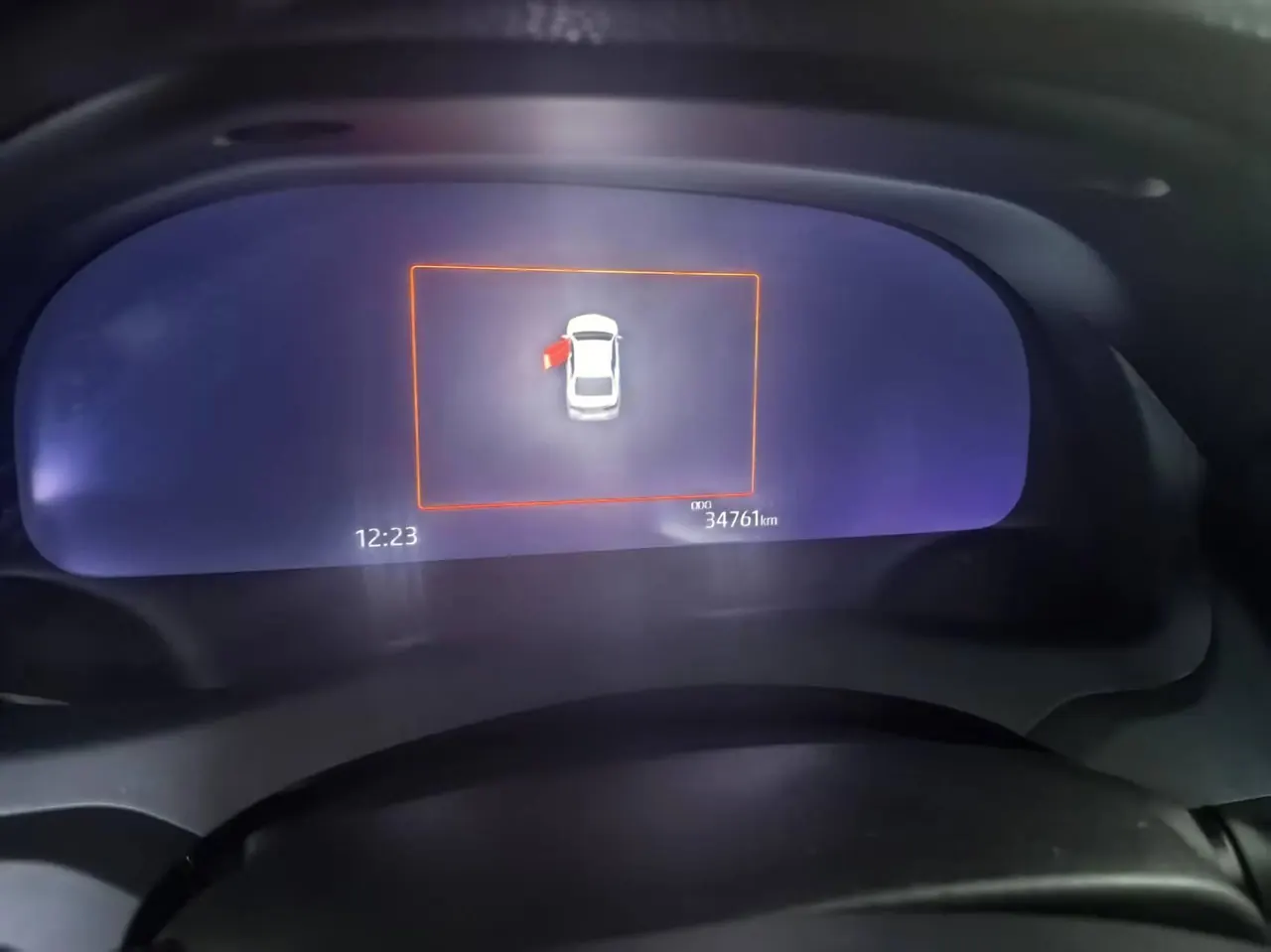 Toyota 2021 Camry 2.5G Deluxe Edition Automatic Gear 4