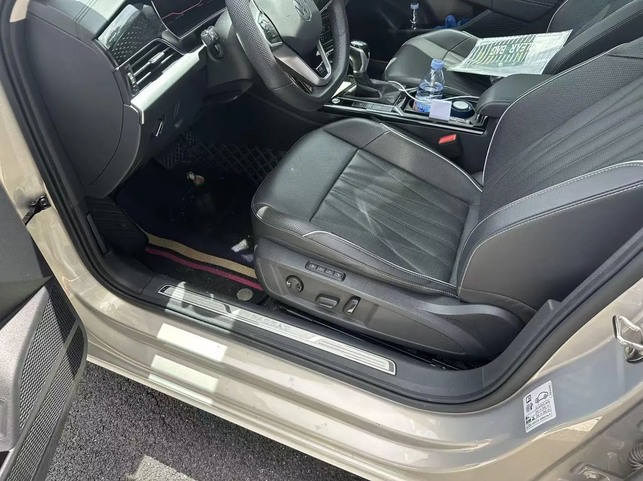 Volkswagen 2021 Passat 2.0TSI 330TSI Premium Edition Automatic Gear 5