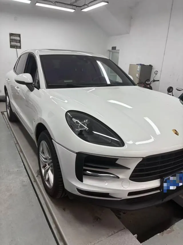 Porsche Macan (Imported) 2020 Macan 2.0T Automatic Gear 2