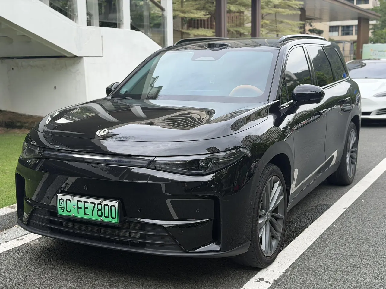 Open image lightbox: Leapmotor 2026 C 16 280 Laser Radar Zhizun Edition 6-seat Automatic Gear