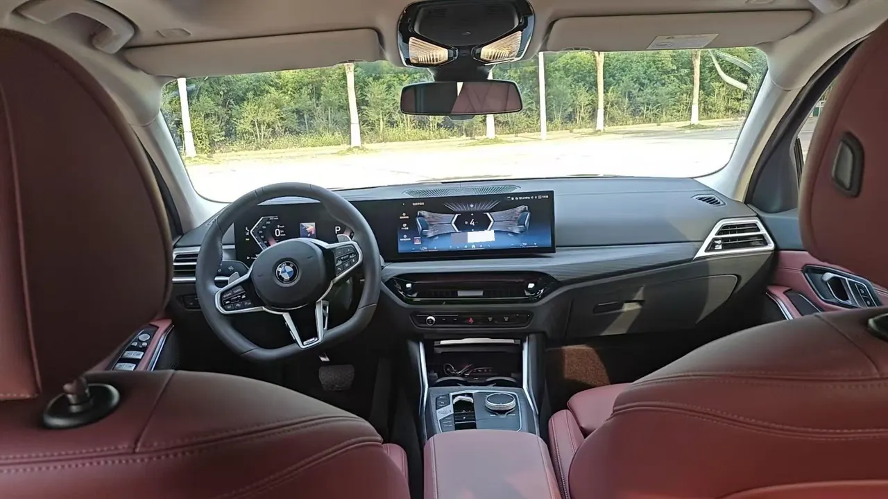 BMW 3 Series 2026 325Li 2.0T M Sports Suit Automatic Gear 3