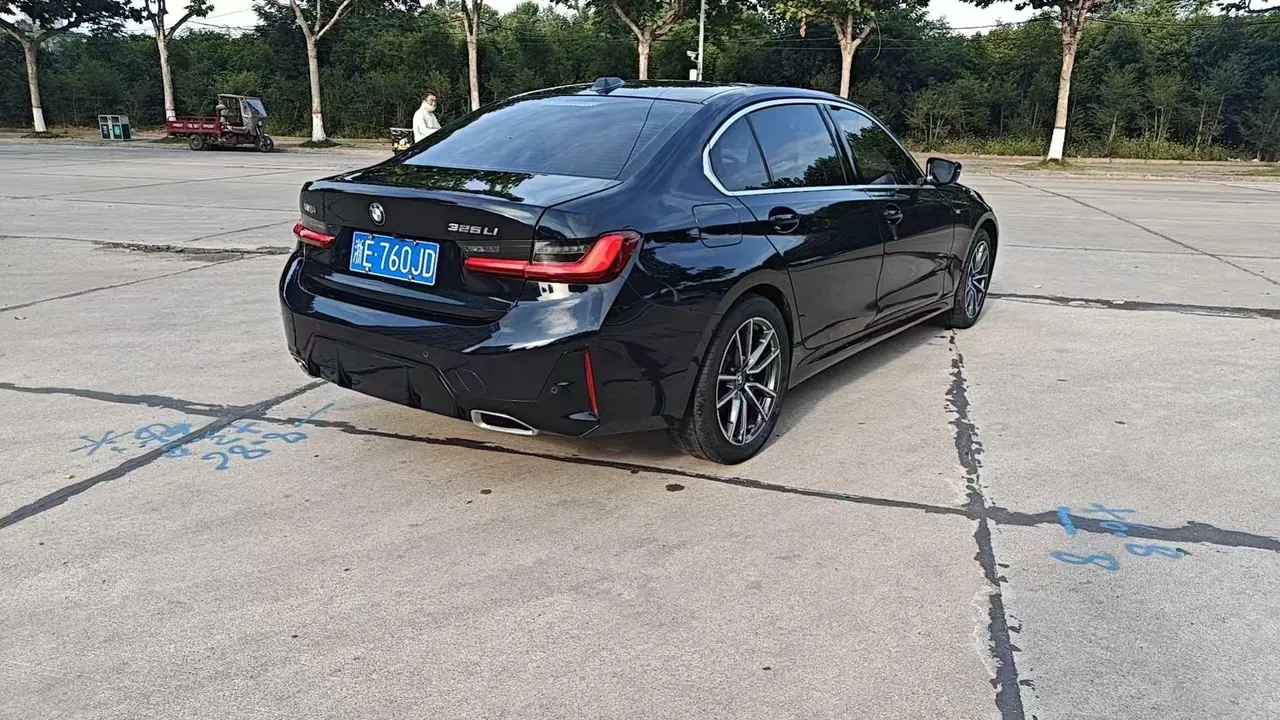 BMW 3 Series 2026 325Li 2.0T M Sports Suit Automatic Gear 6