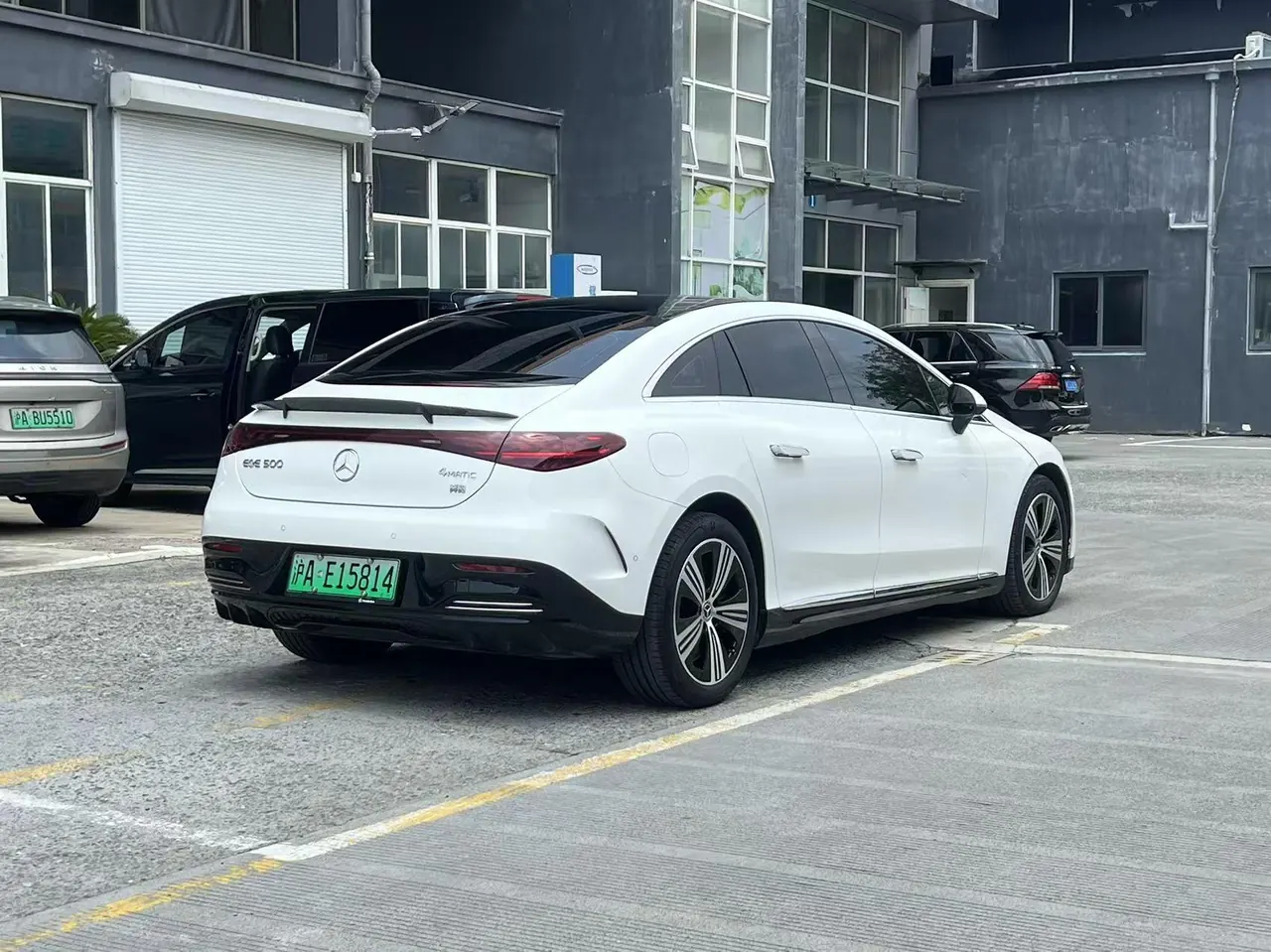 Mercedes Benz 2025 EQE 500 4MATIC EQE 500 4MATIC Pioneer Edition Automatic Gear 7