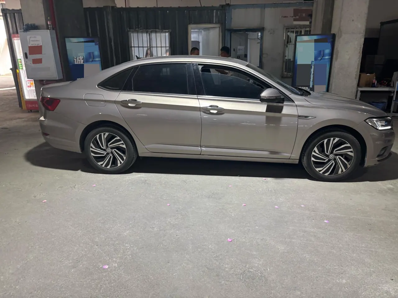 Volkswagen 2020 Sagitar 1.4TSI 280TSI Luxury Automatic Transmission 4