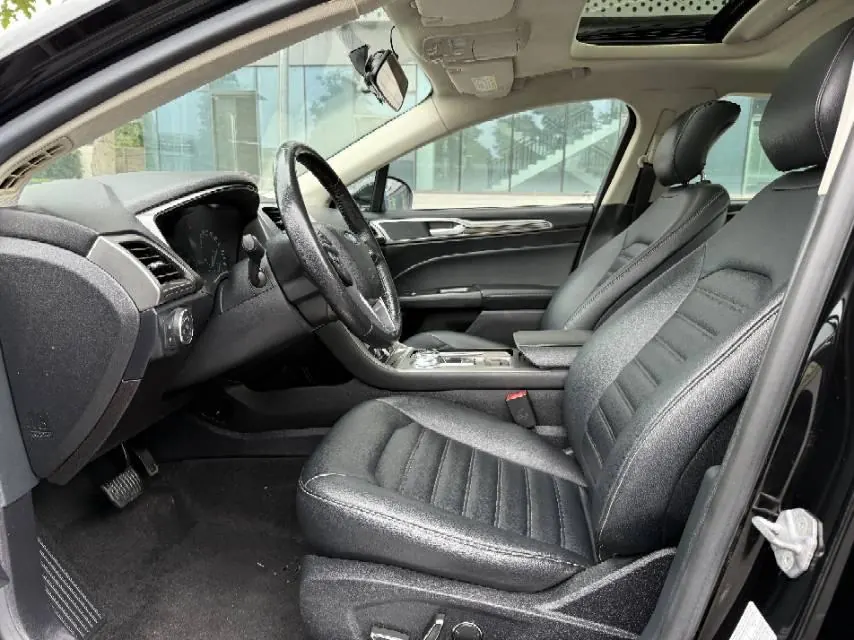 Ford 2020 Mondeo 1.5T EcoBoost 180 Luxury Automatic Gear 4