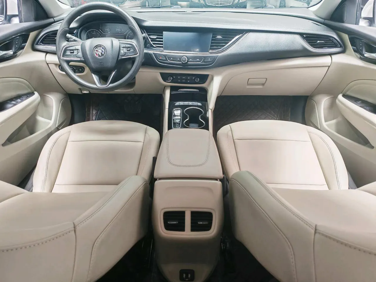 Buick 2021 Regal 1.5T 552T Elite Automatic Gear 2