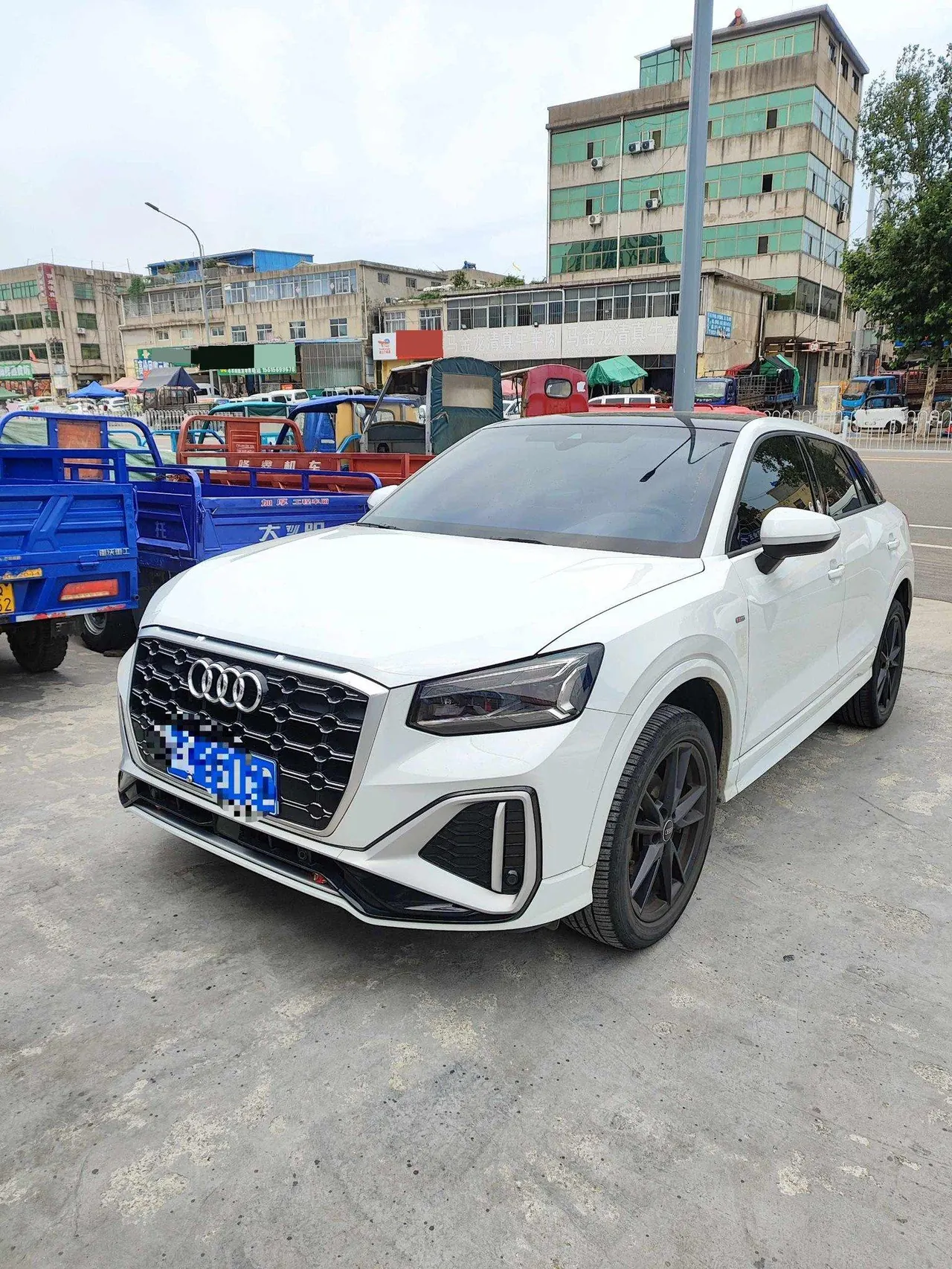 Open image lightbox: Audi 2022 Q2L 1.4TFSI 35TFSI Enterprising and Elegant Automatic
