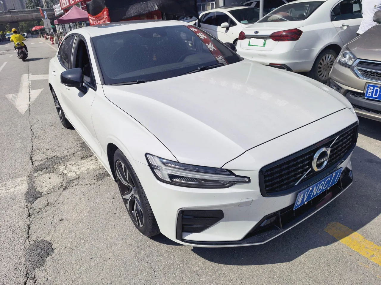 Volvo 2021 S60 2.0T T4 Zhiyuan Sports Edition Automatic Gear 2