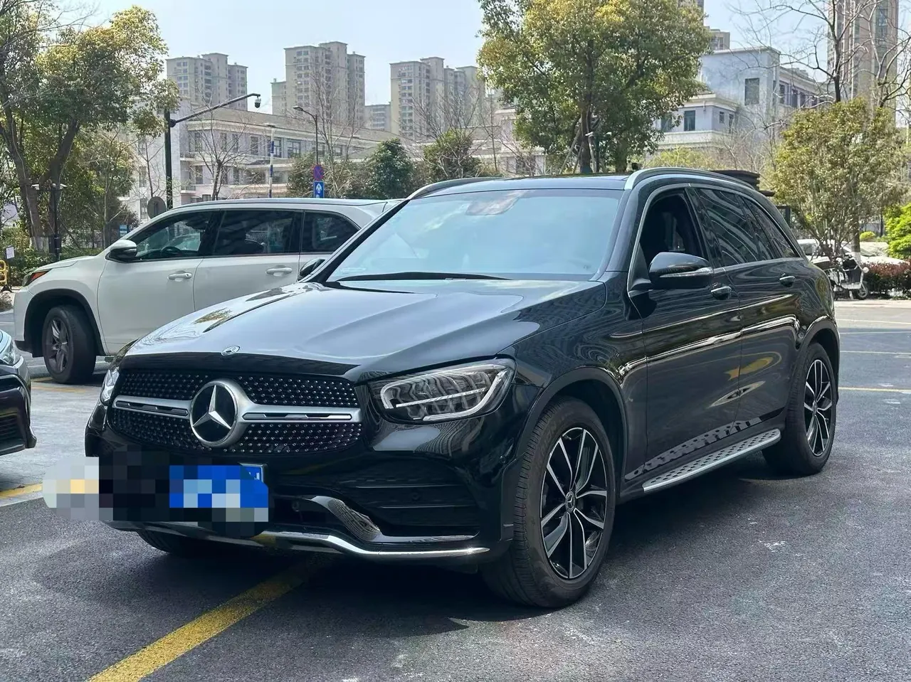 Open image lightbox: Mercedes Benz 2020 GLC 300 L 4MATIC 2.0T Dynamic (Modified) Automatic Gear
