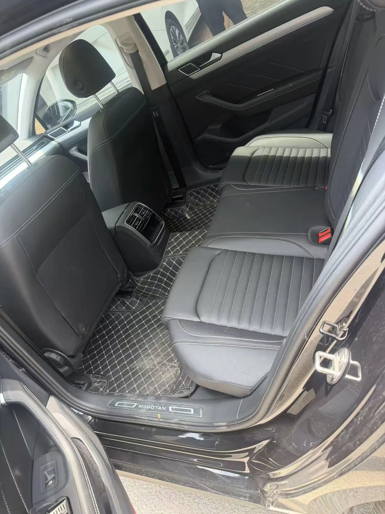 Volkswagen 2024 Magotan 1.4TSI 280TSI 2 million Comfortable Automatic Gear 5
