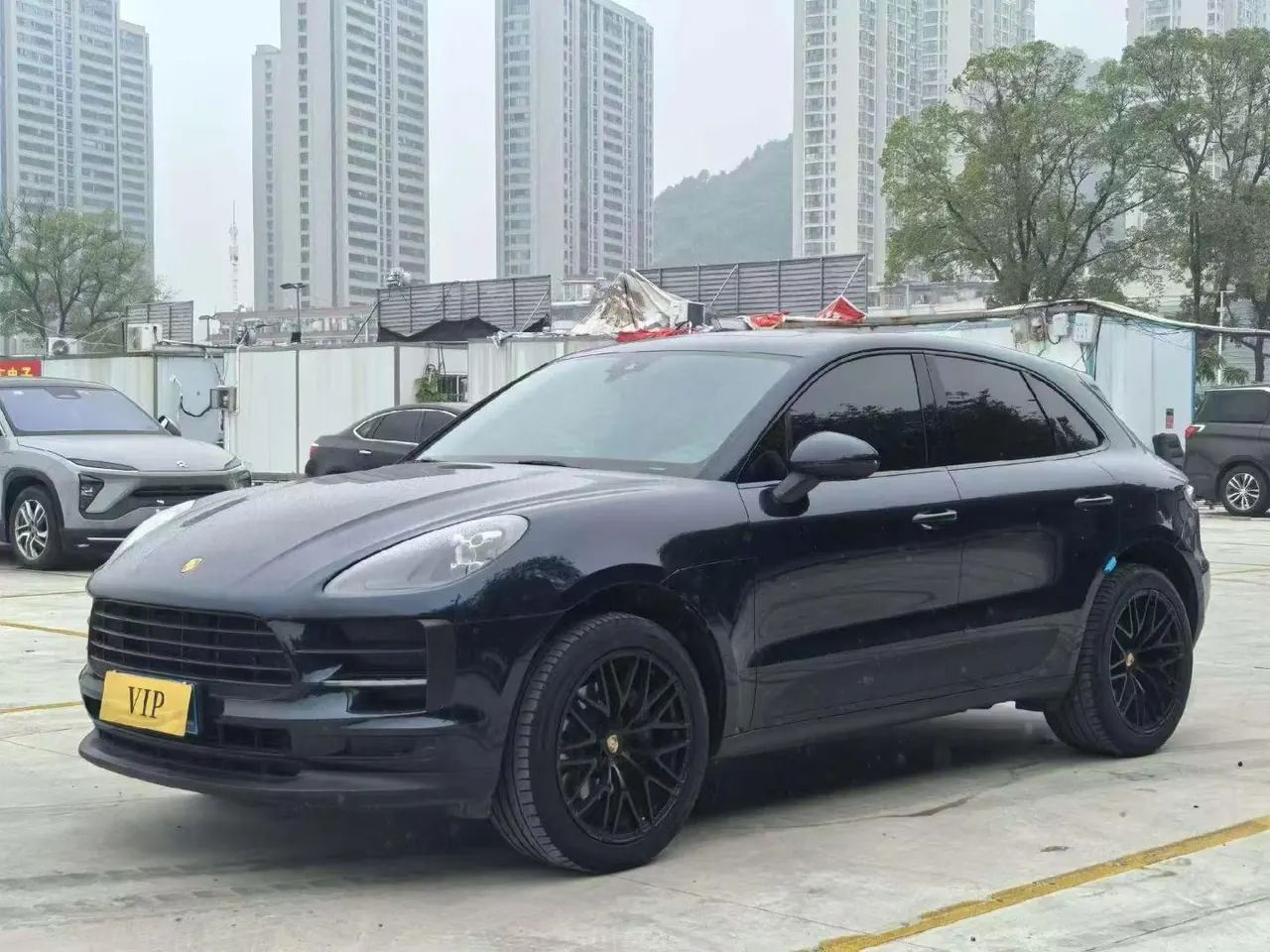 Открыть галерею: Porsche Macan (Imported) 2020 Macan 2.0T Automatic Gear