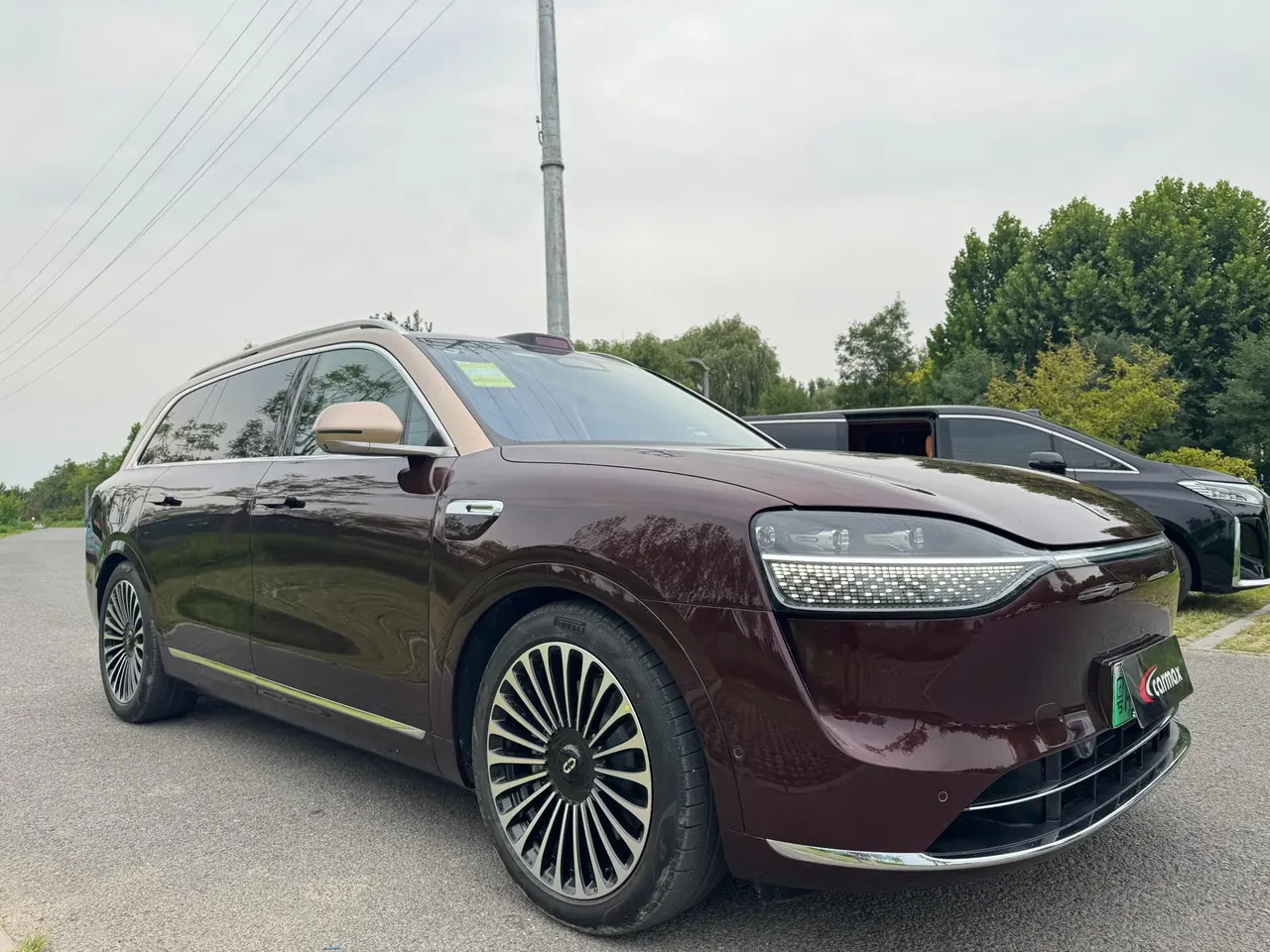 AITO 2025 AITO M9 extended range Max version 52kWh6 seat version automatic gear 2