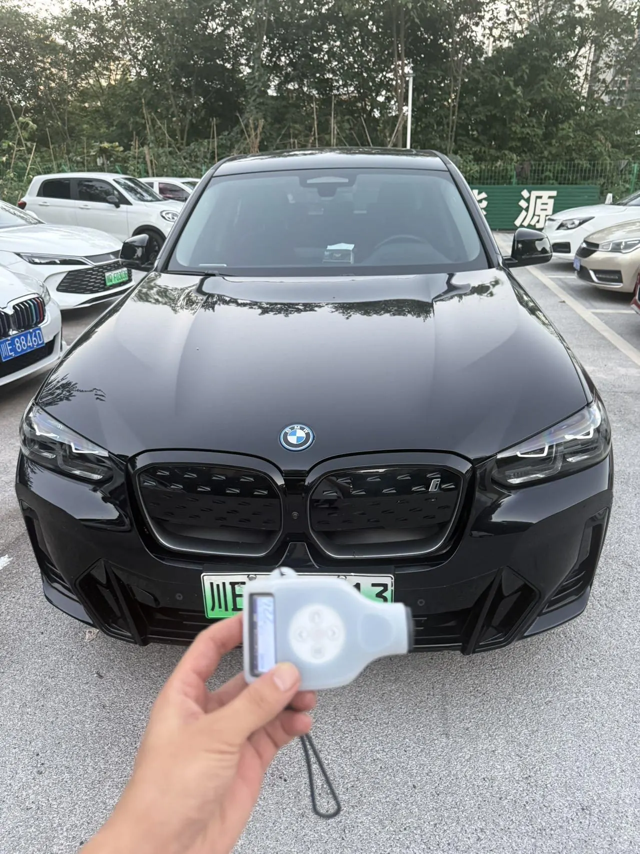 BMW 2022 iX3 Creat Collar Automatic 2