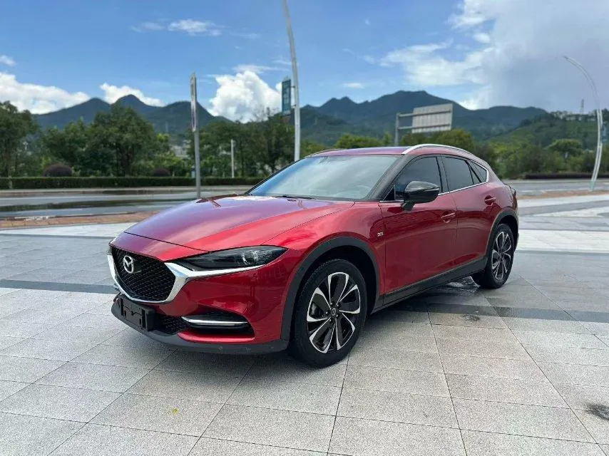 Open image lightbox: Mazda 2020 CX-4 125.00g Drive Blue Sky Driving Fun Edition Automatic Gear
