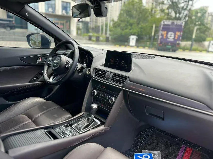 Mazda 2020 CX-4 125.00g Drive Blue Sky Driving Fun Edition Automatic Gear 7
