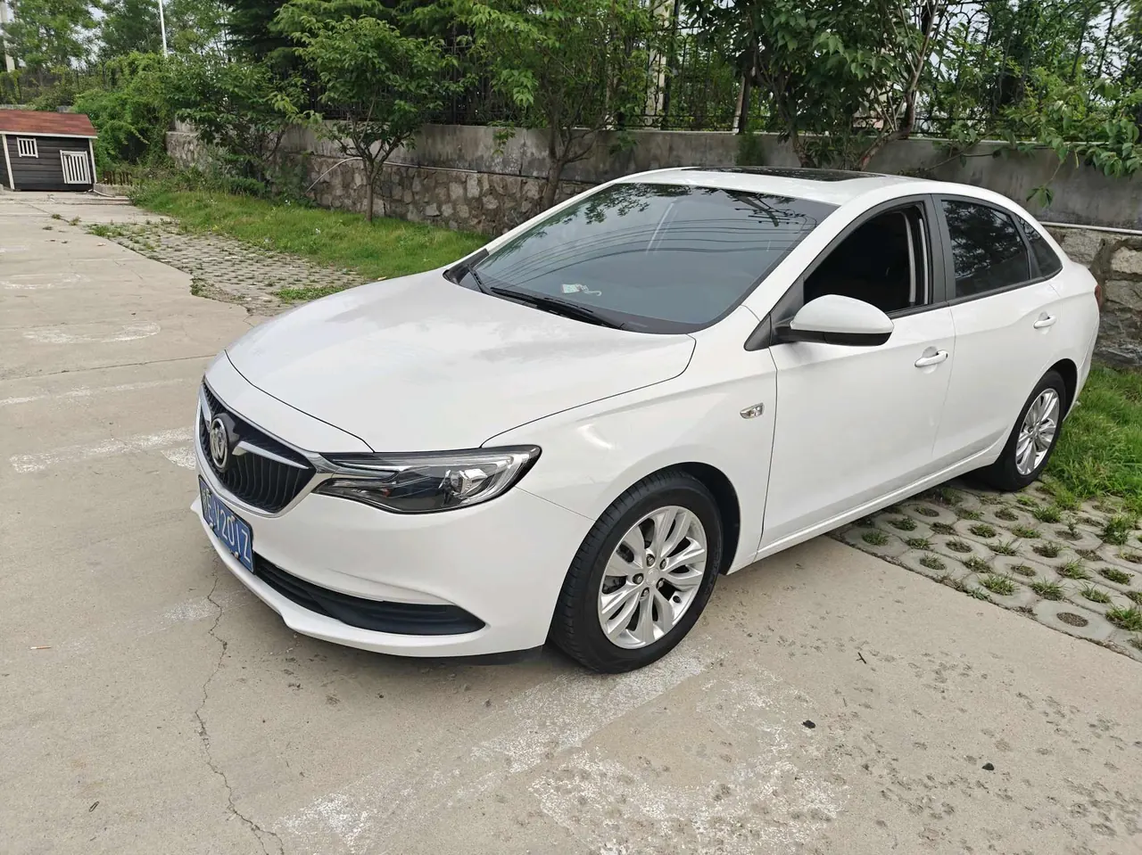 Открыть галерею: Buick 2020 Yinglang 1.5 model elite automatic transmission