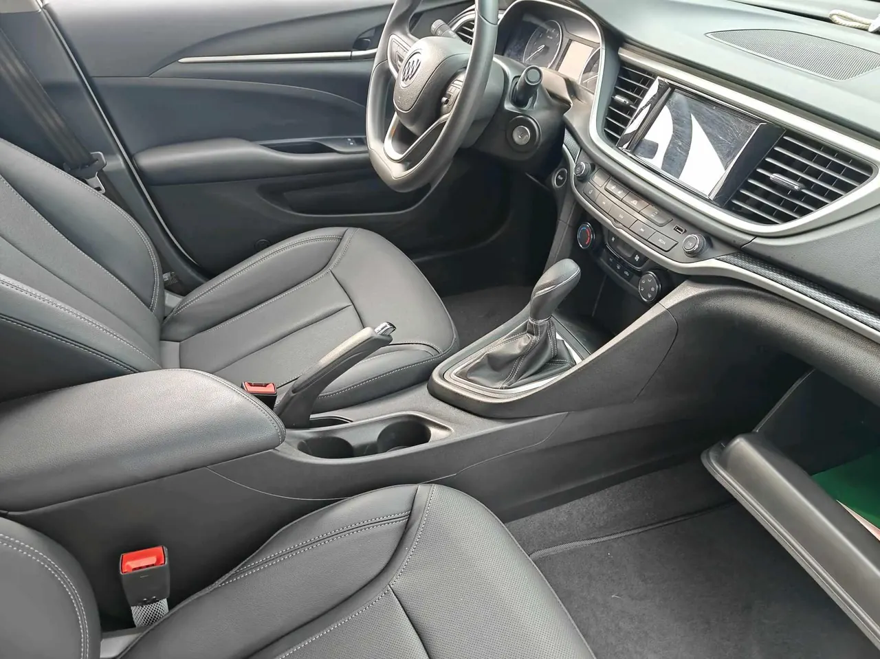 Buick 2020 Yinglang 1.5 model elite automatic transmission 10
