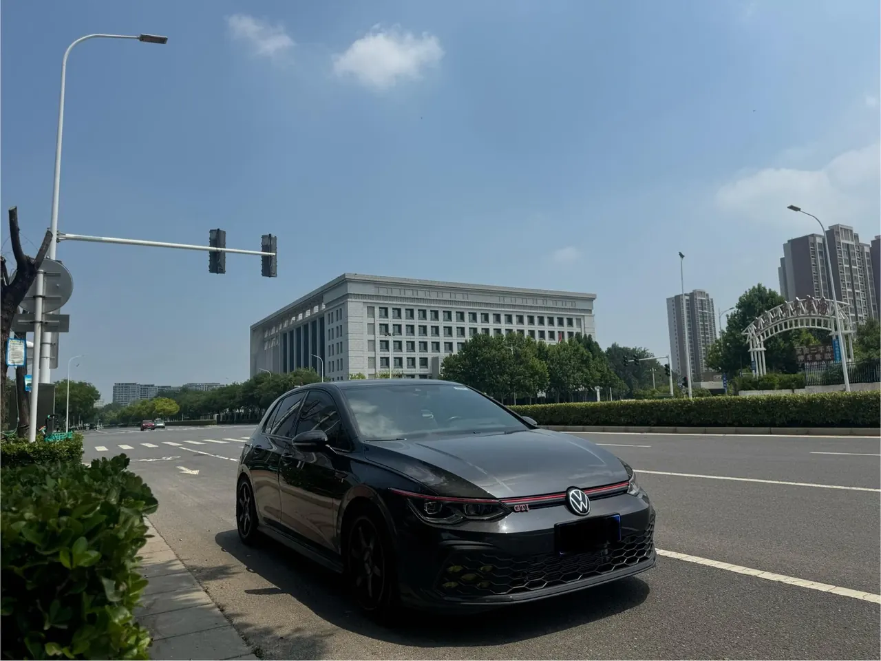 Volkswagen 2021 Golf GTI 2.0TSI Automatic 3