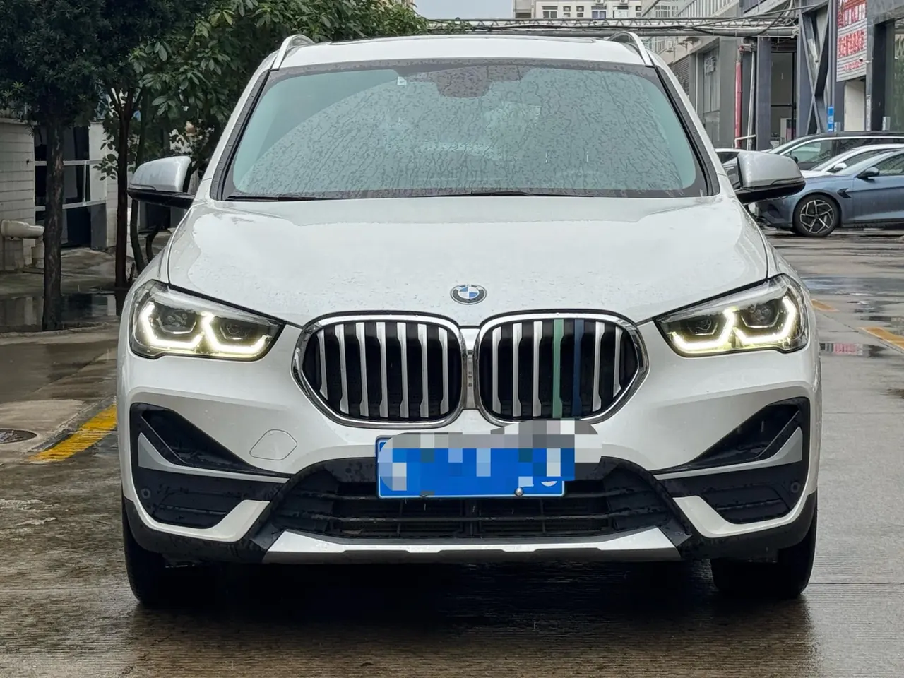 BMW 2021 X1 xDrive25Li 2.0T exclusive automatic gear 2
