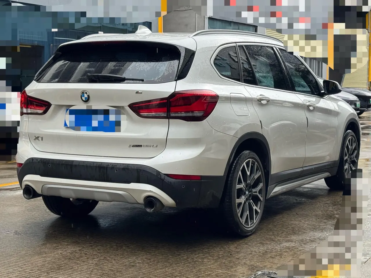 BMW 2021 X1 xDrive25Li 2.0T exclusive automatic gear 3