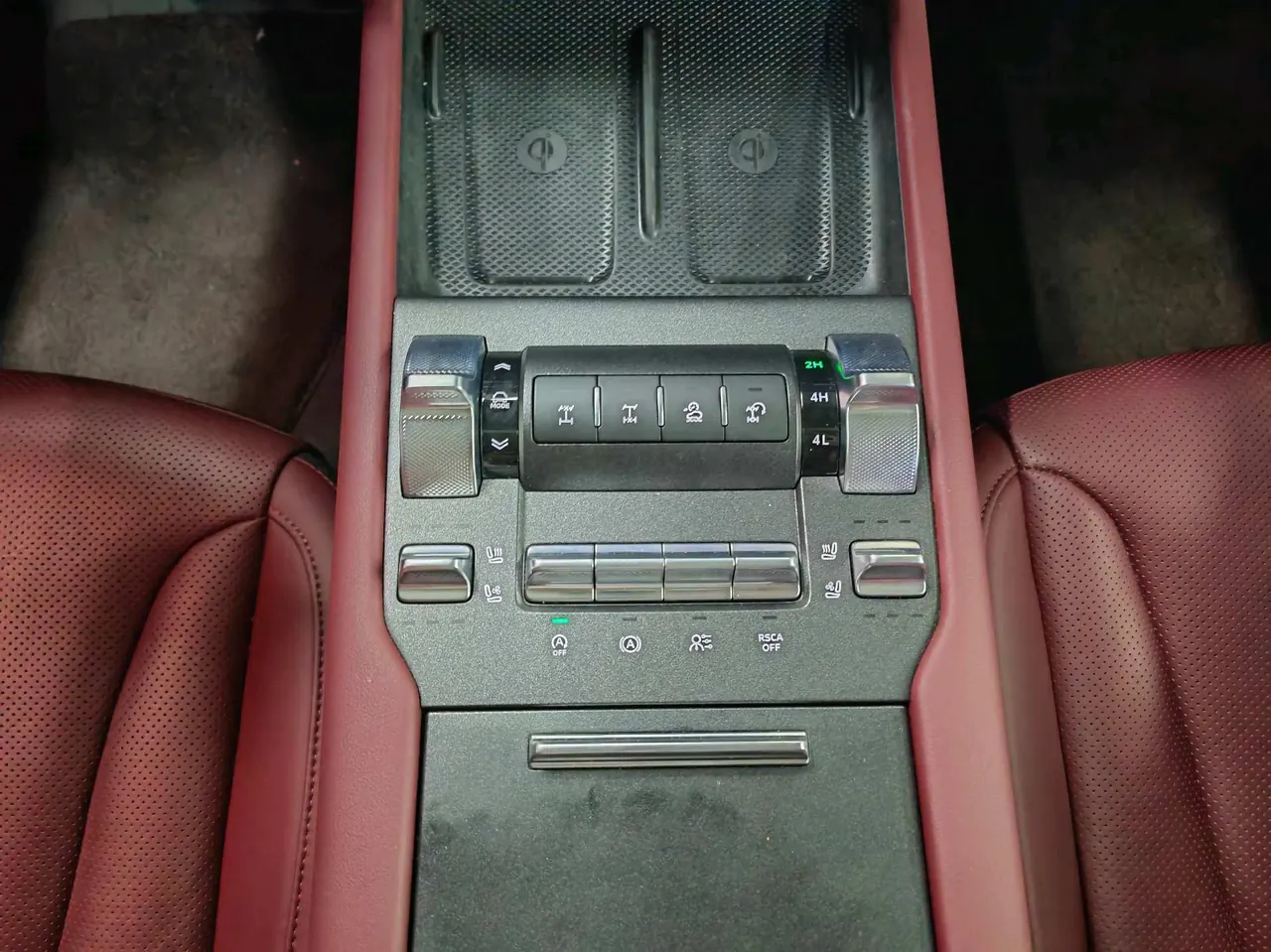 Tank 2025 Tank 300 2.0T Conqueror Automatic 8