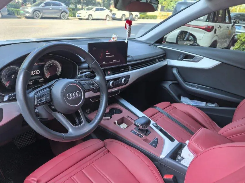 Audi 2022 A4L 2.0TFSI 35TFSI Fashion Dynamic Automatic 8