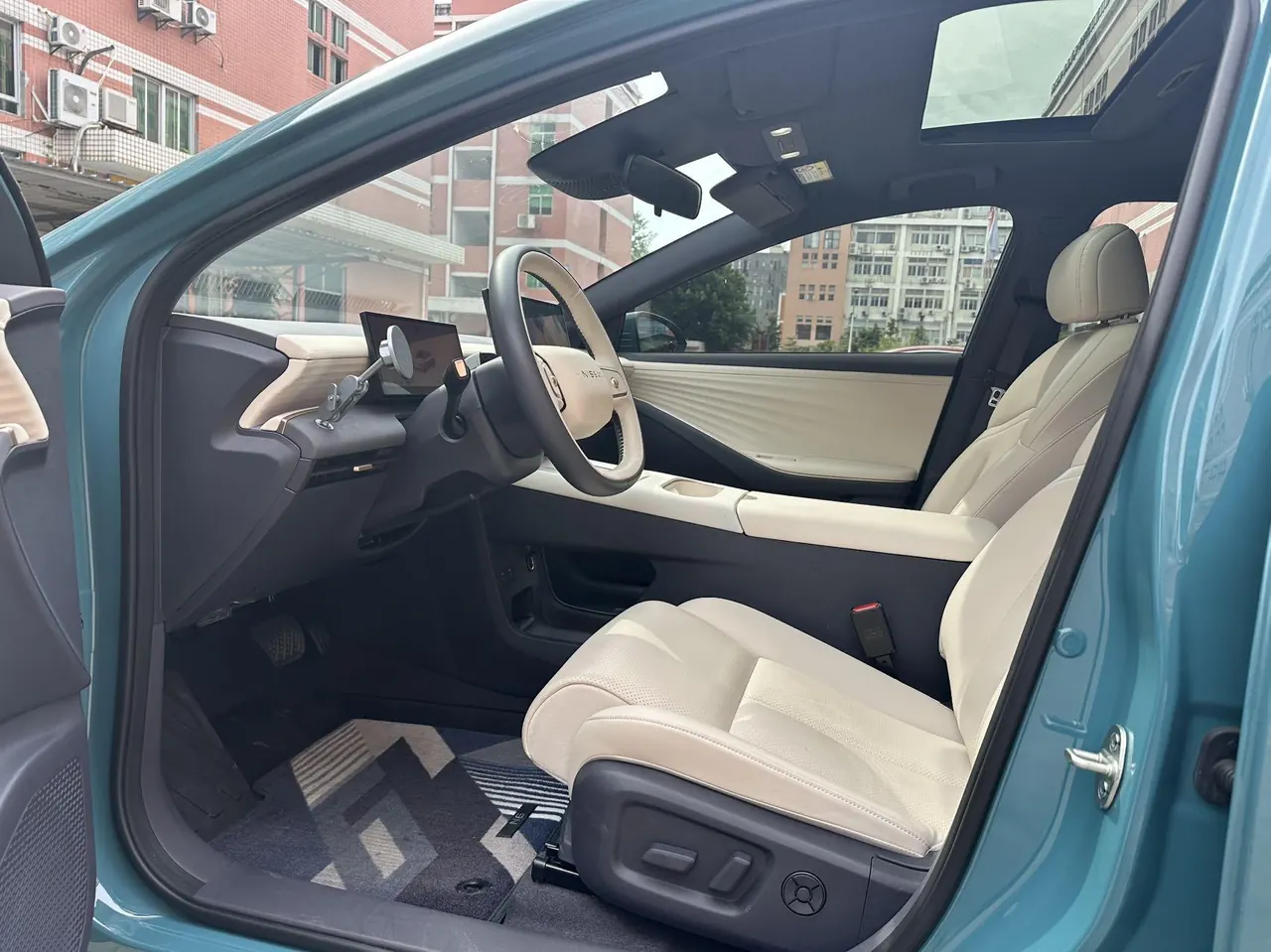 Nissan 2026 N6 1.5 180 Max Automatic 4