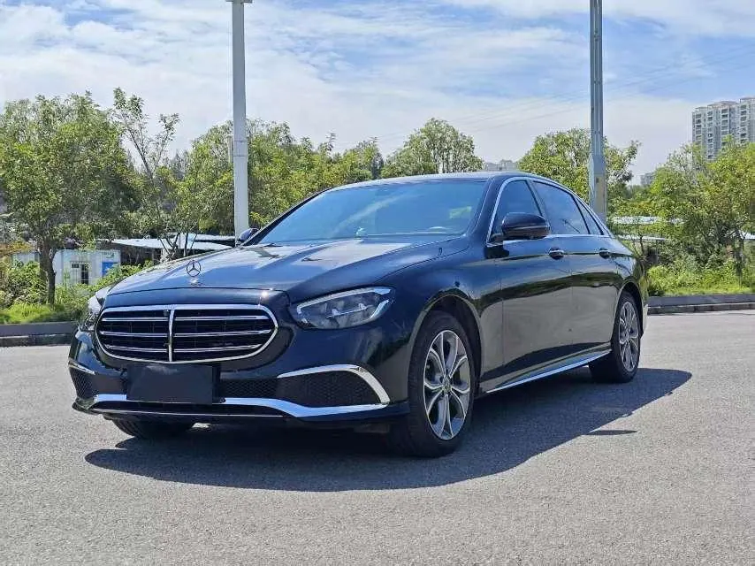 Open image lightbox: Mercedes Benz E Class 2022 E 300 L 2.0T Sports Fashion (Change 2) Automatic Gear