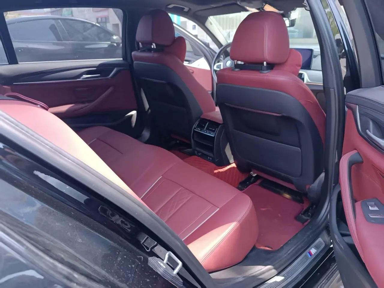 BMW 5 Series 2021 530Li 2.0T Leading M Sports Suit Automatic Gear 6