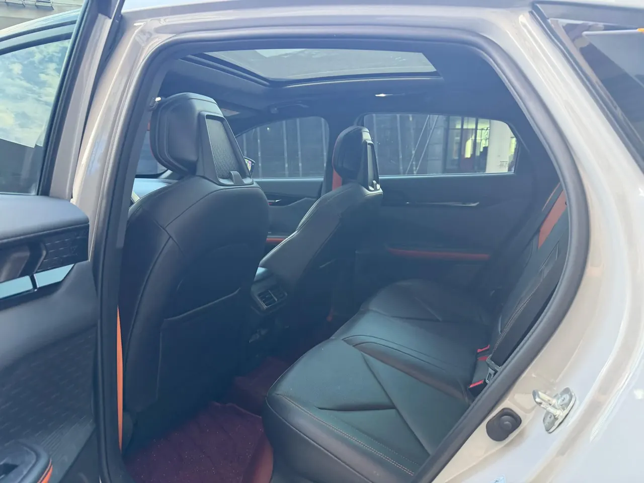 ChangAn 2022 UNI-V 1.5T honorable automatic gear 5