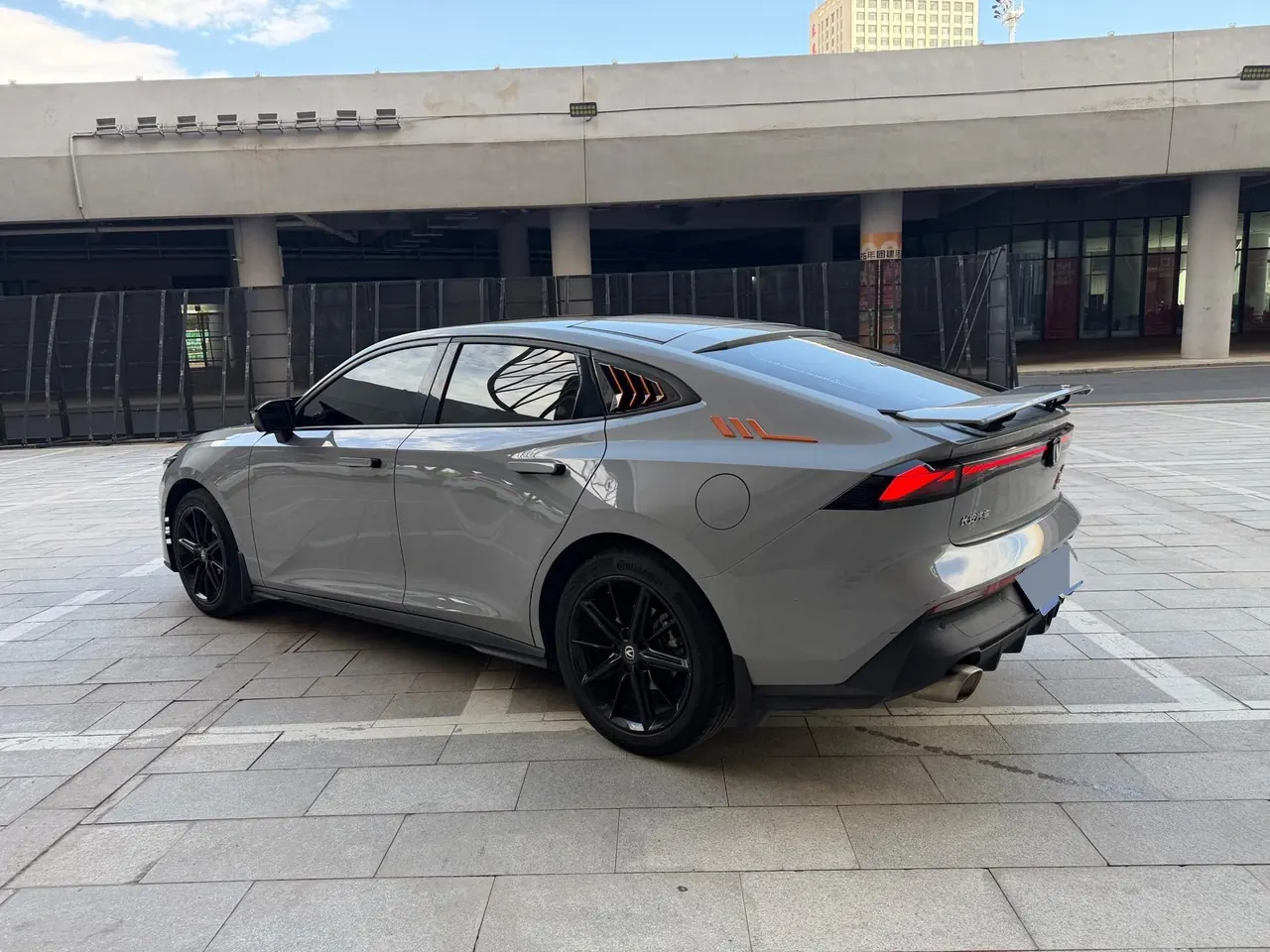 ChangAn 2022 UNI-V 1.5T honorable automatic gear 7