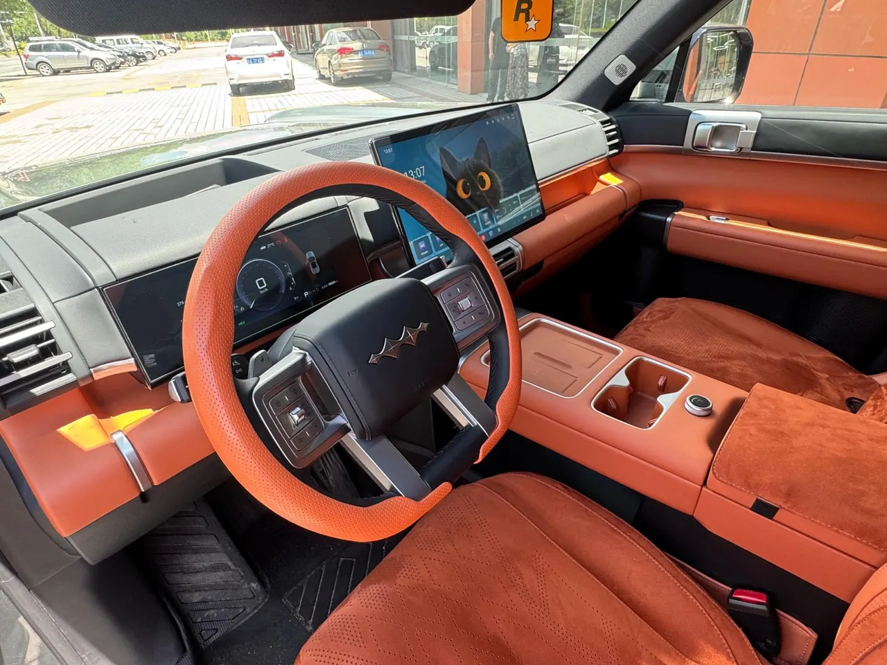 FangChengBao 2025 titanium 7 1.5T stepless 190KM four-wheel drive Ultra version of automatic gear 3