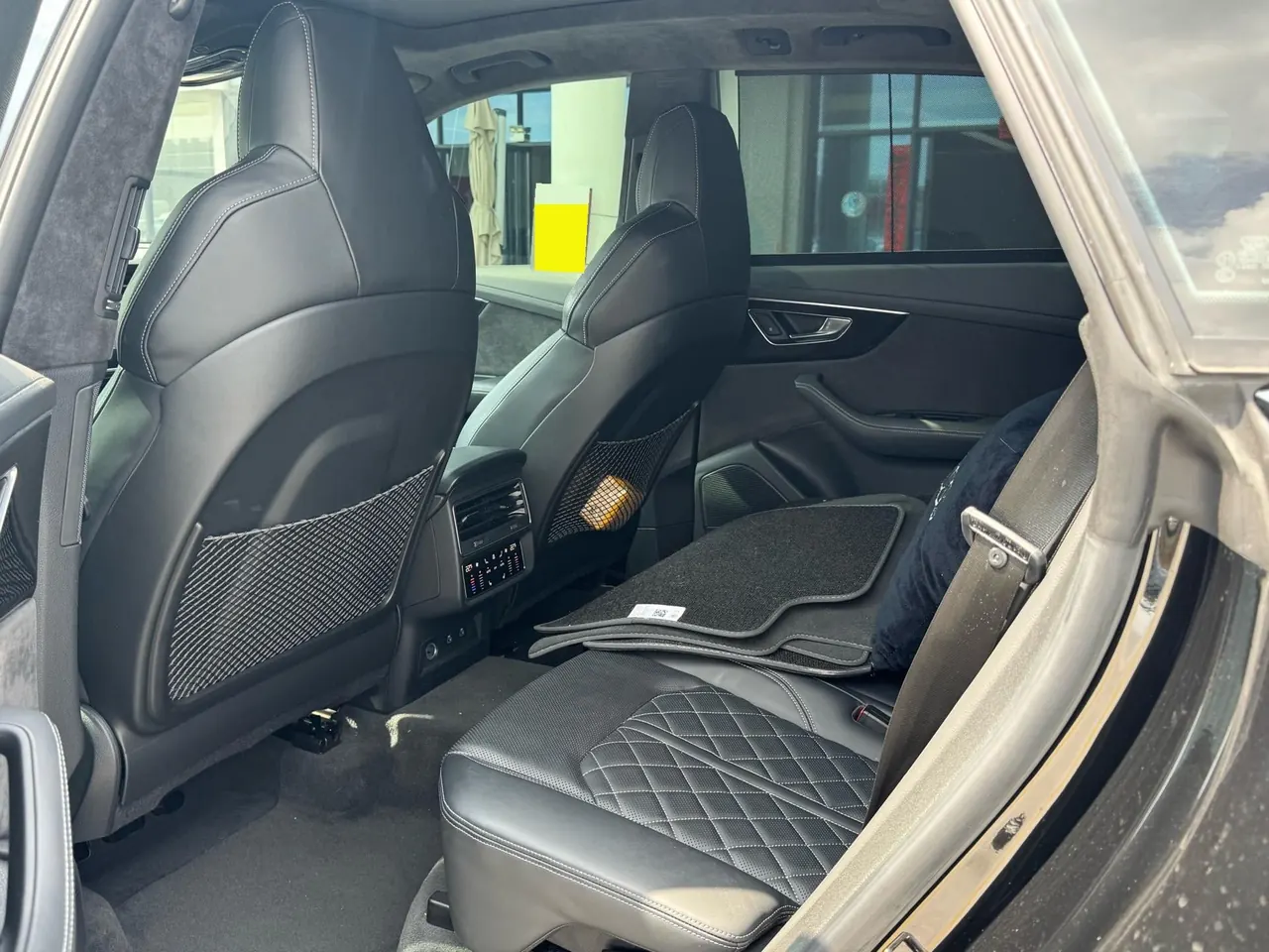 Audi Q8 (Imported) 2022 Q8 48V 3.0TFSI 55TFSI Enjoy Dynamic Automatic Gear 4