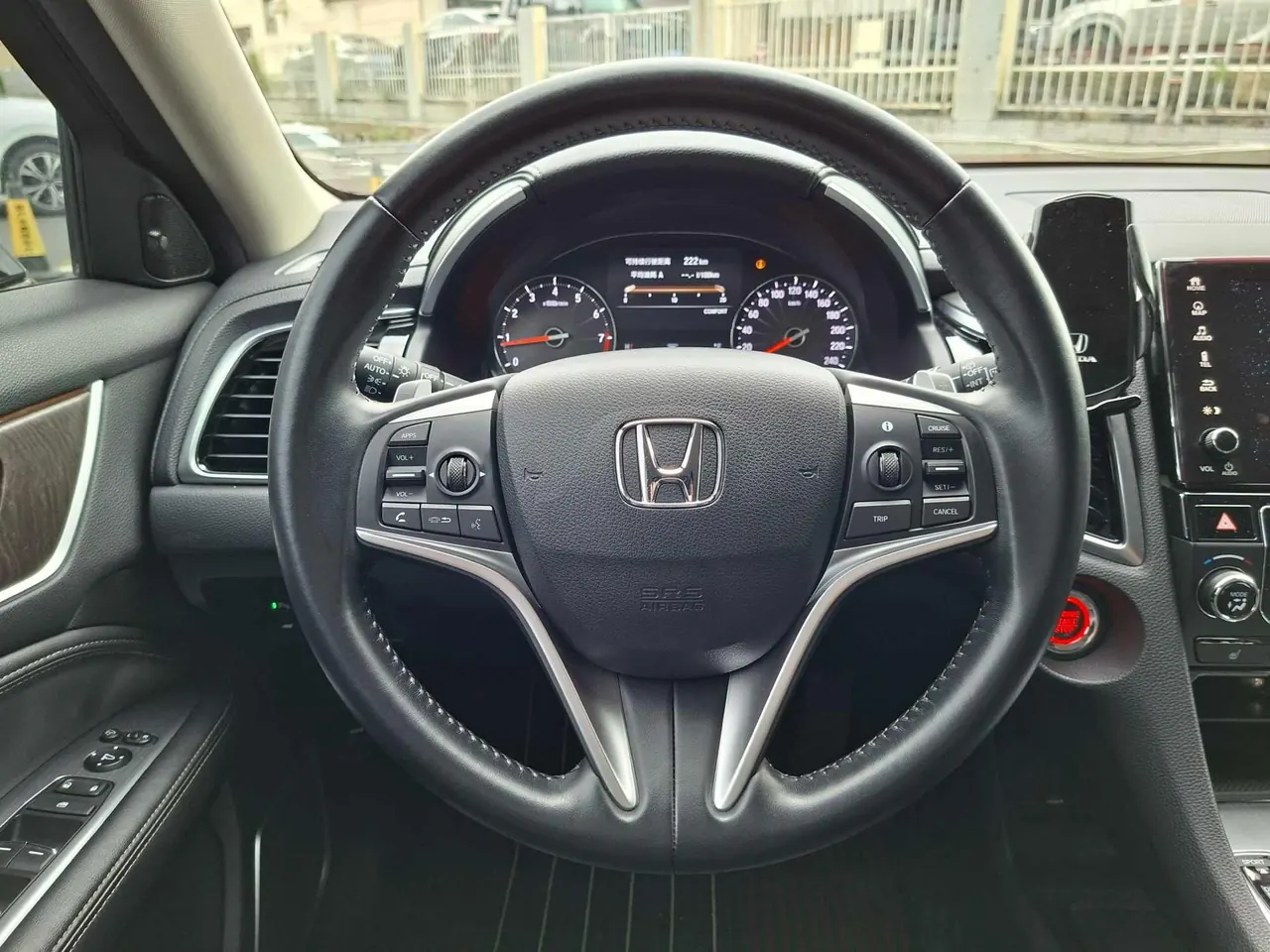 Honda 2020 crown road 2.0T 370TURBO four-wheel drive exclusive edition two-color automatic gear 7