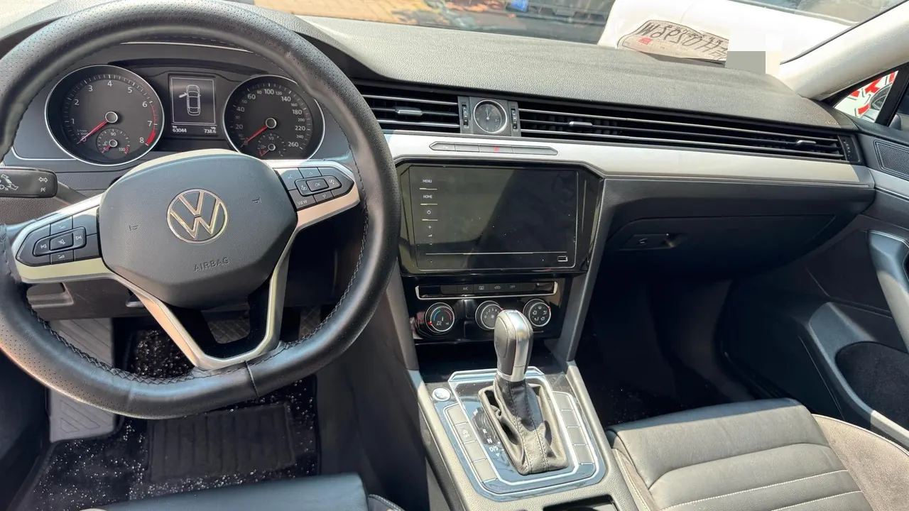Volkswagen 2020 Magotan 1.4TSI 280TSI Leading Automatic Transmission 9