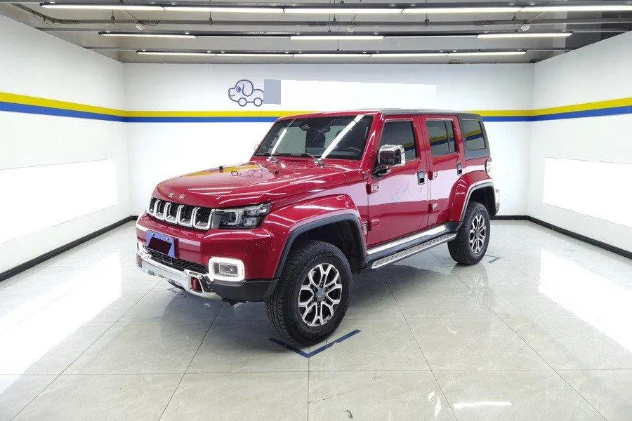 Открыть галерею: Beijing 2020 BJ40 2.0T 4WD City Hunter Edition Extreme Automatic Gear