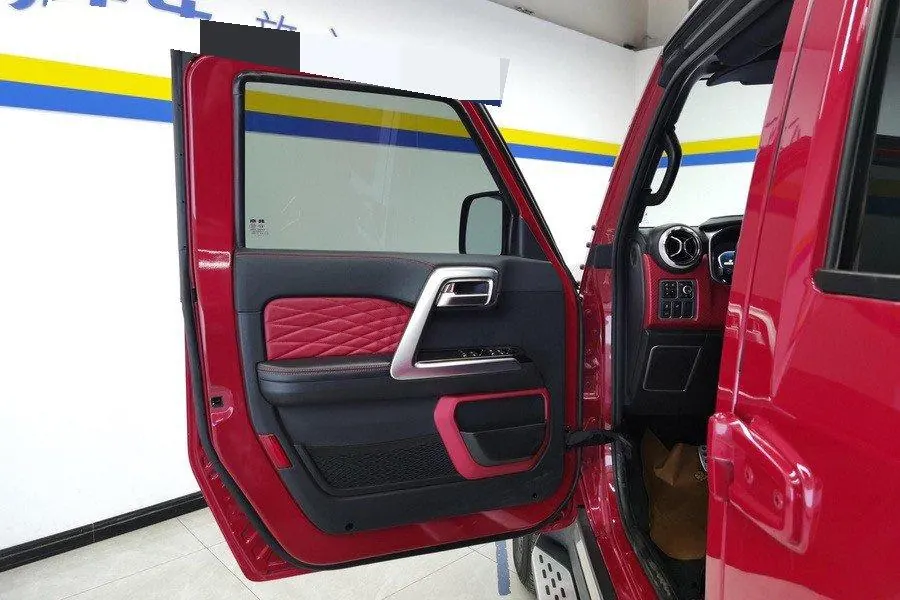 Beijing 2020 BJ40 2.0T 4WD City Hunter Edition Extreme Automatic Gear 5