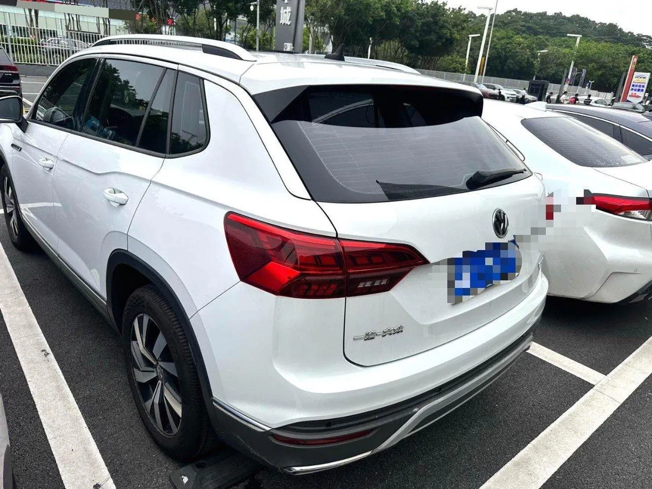Volkswagen 2020 Tanyue 2.0TSI 330TSI Two-Drive Deluxe Smart Joint Edition Automatic Gear 4