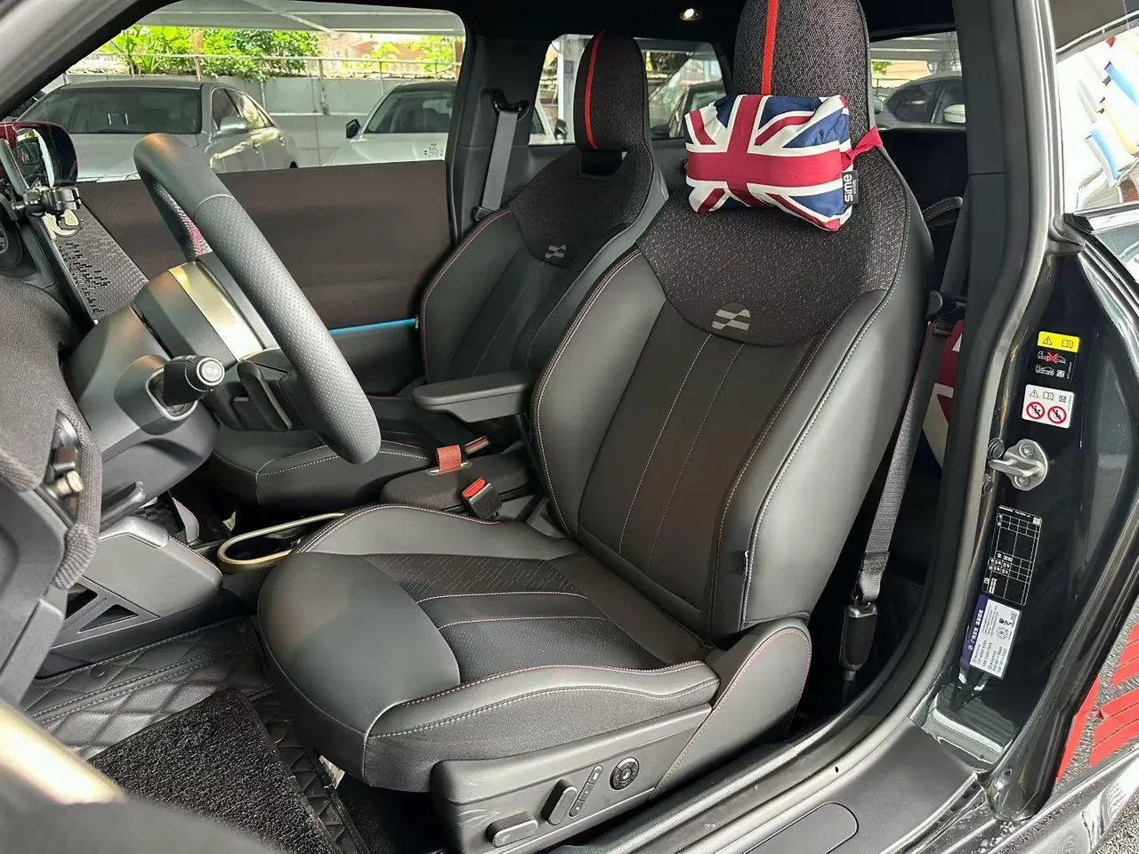 MINI Mini 2025 MINI JCW JOHN COOPER WORKS AUTOMATIC 6