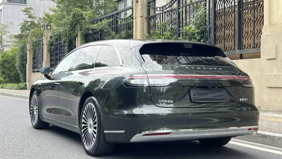 Luxeed 2025 S9T rear drive Max automatic gear 4