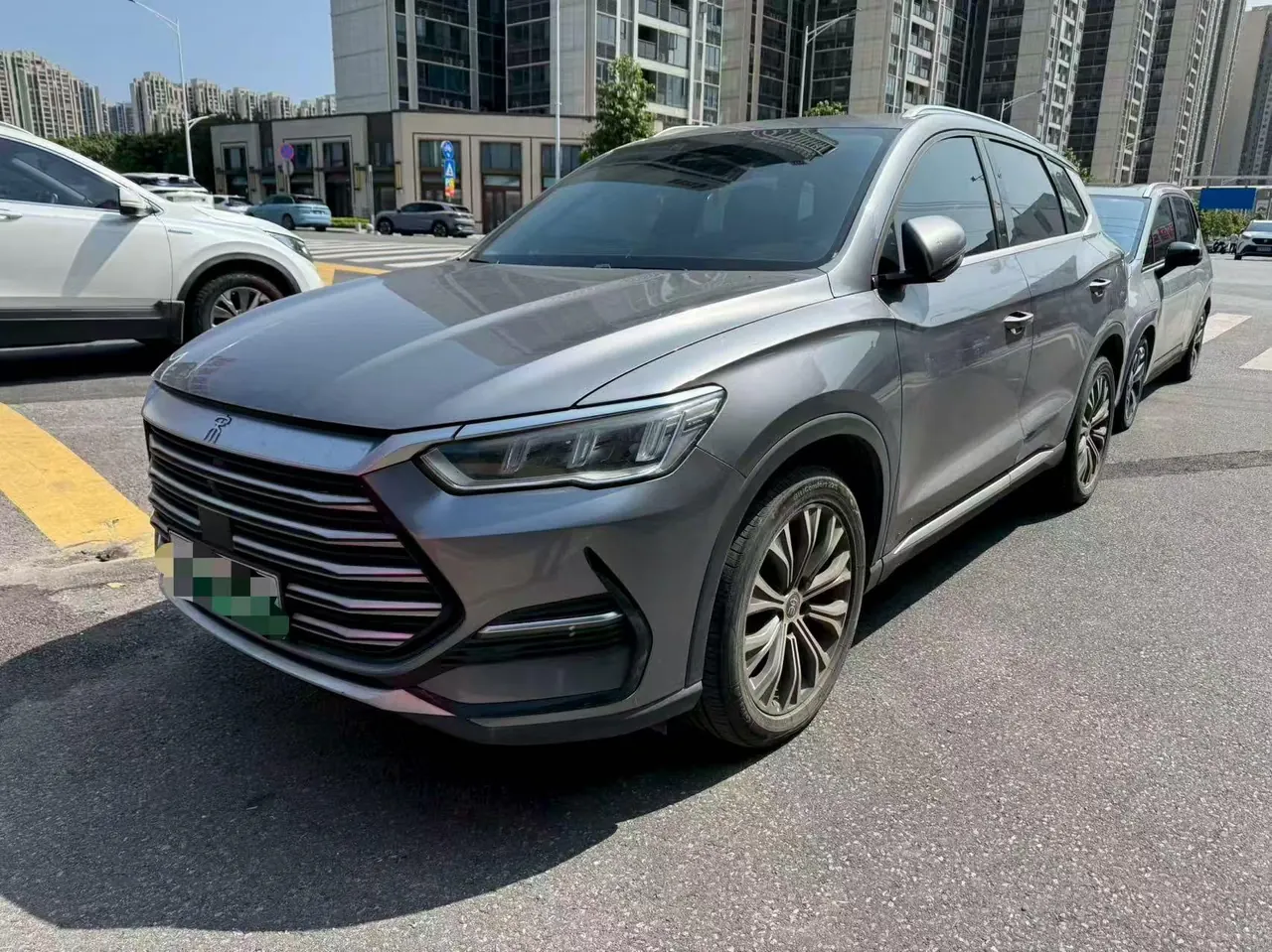 Открыть галерею: BYD Song Pro New Energy 2022 Song Pro DM-i 1.5 Stepless 110km Flagship Pro Automatic Gear