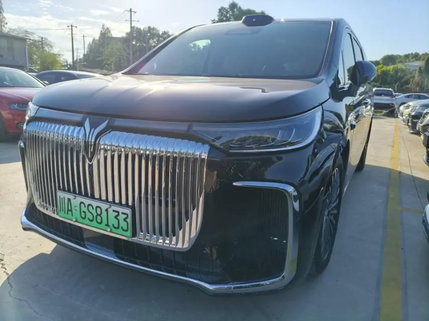 Open image lightbox: Voyah 2026 dreamers PHEV 1.5T dry Kun Ultra automatic gear