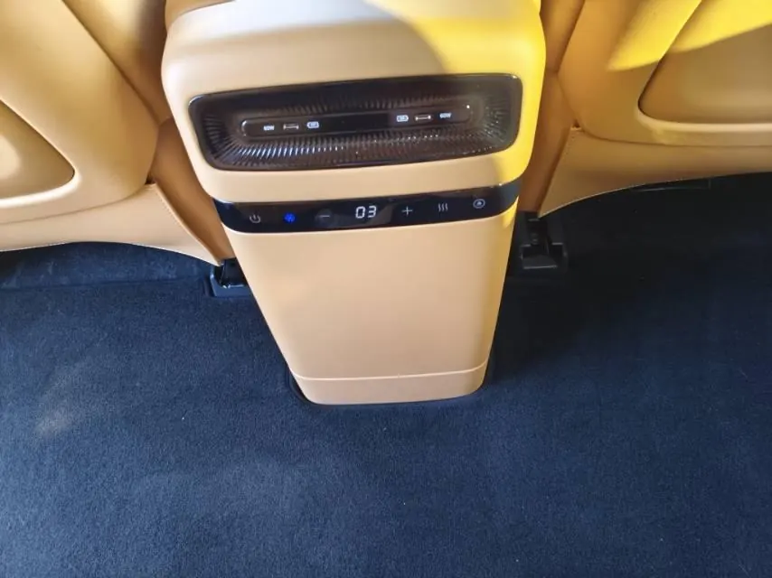 Voyah 2026 dreamers PHEV 1.5T dry Kun Ultra automatic gear 9