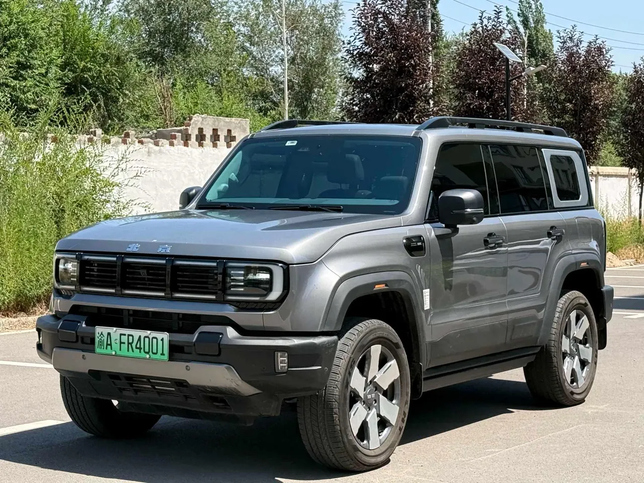 Open image lightbox: Beijing 2025 BJ40e Advanced Edition Automatic