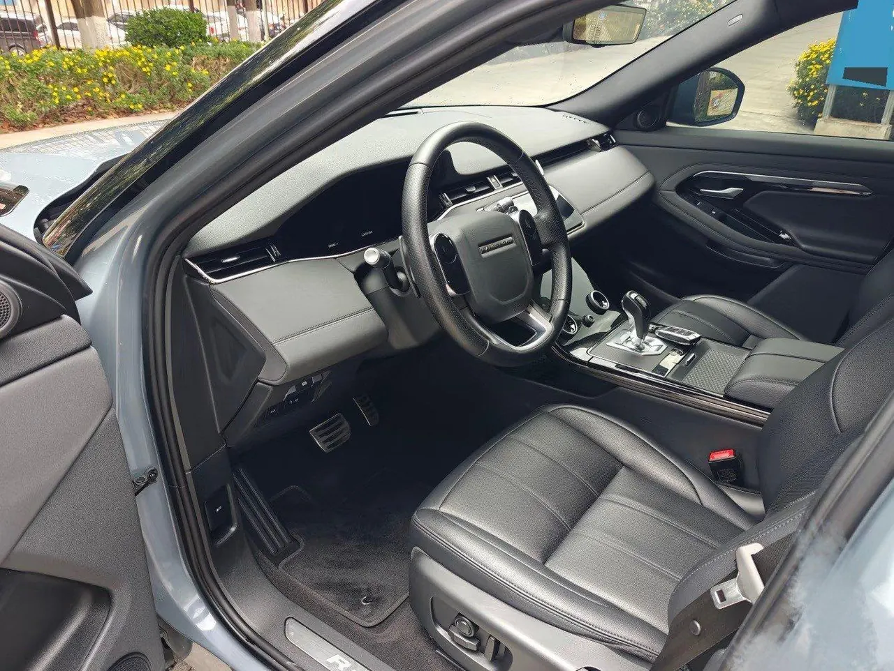 Land Rover 2020 Range Rover Aurora 48V 2.0T 249PS R-DYNAMIC SE Sports Technology Edition Automatic Gear 4