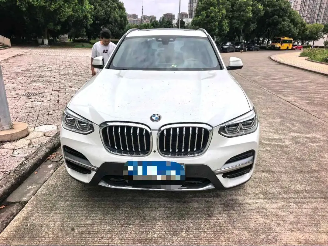 BMW 2020 X3 xDrive28i 2.0T luxury set automatic gear 2