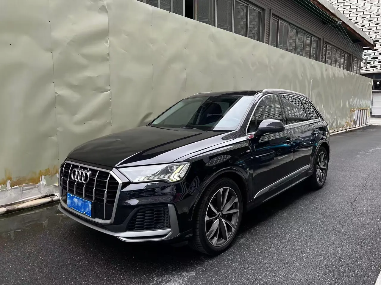 Open image lightbox: Audi Q7 (Imported) 2021 Q7 48V 3.0TFSI 55TFSI Quattro S line Sports Automatic