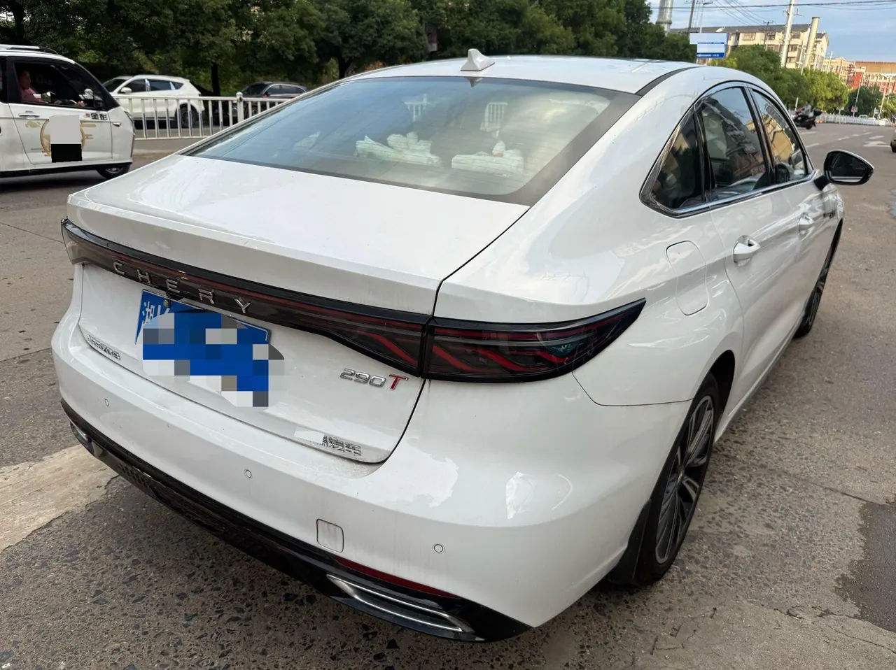 Chery 2025 Erez 8 Pro 1.6TGDI 290TGDI Comfortable Automatic Gear 8