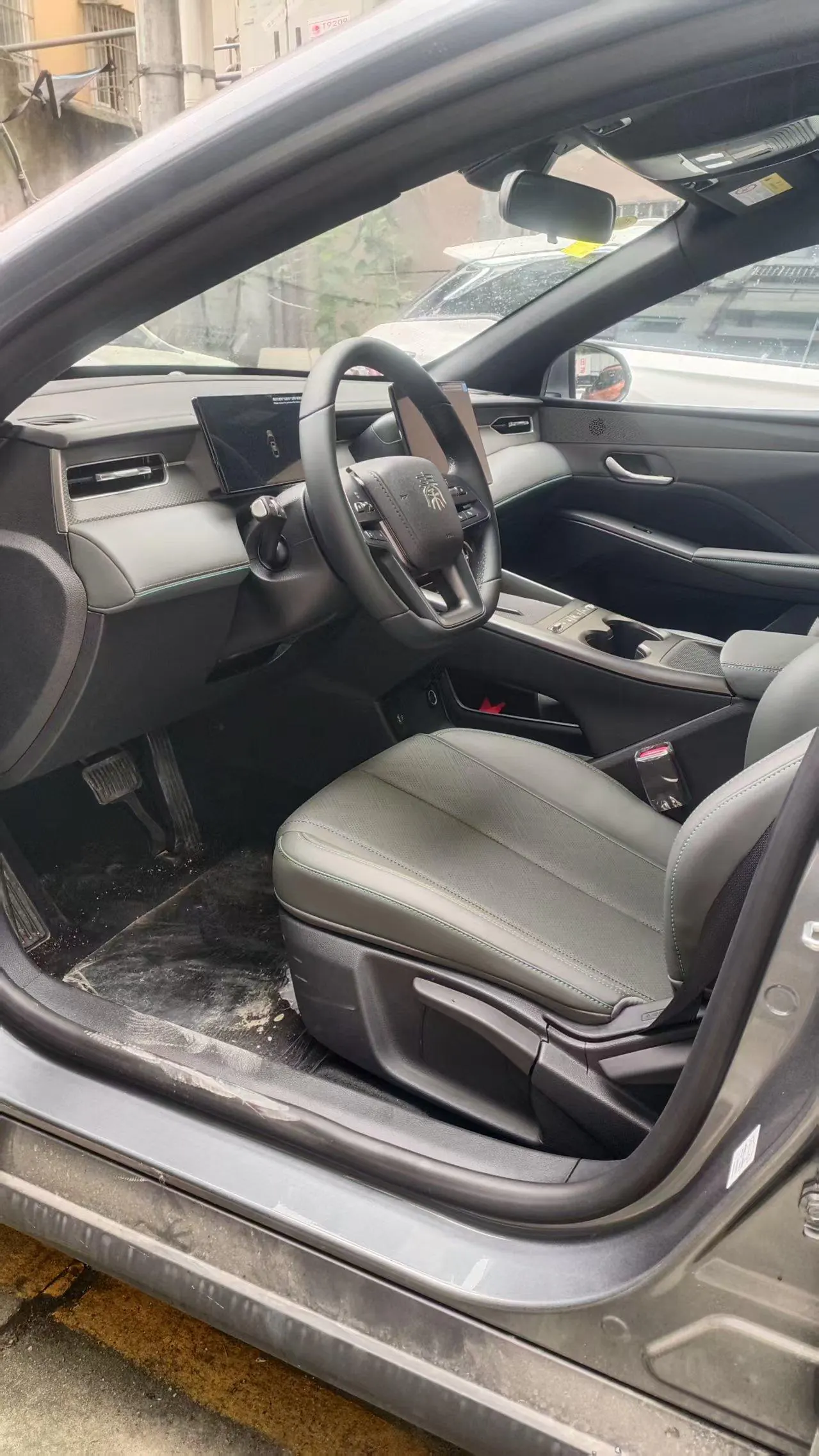 BYD 2026 Qin PLUS DM-i 1.5 CVT 128km Entry-Level Automatic 7