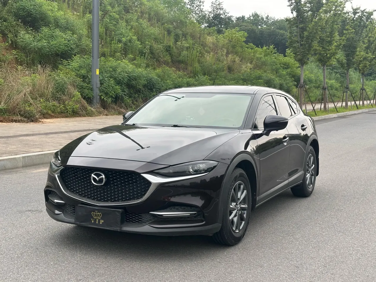 Open image lightbox: Mazda 2020 CX-4 100.00g Drive Blue Sky Vigor Edition Automatic Gear